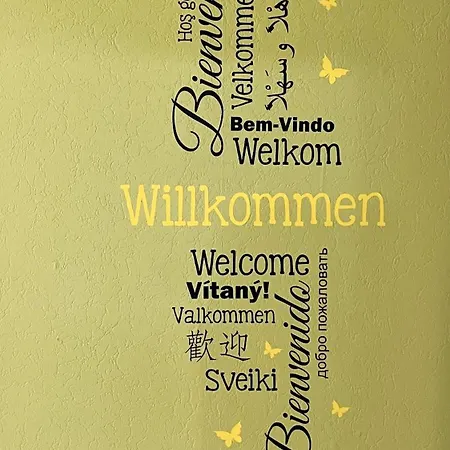 Wald Und Wiese *